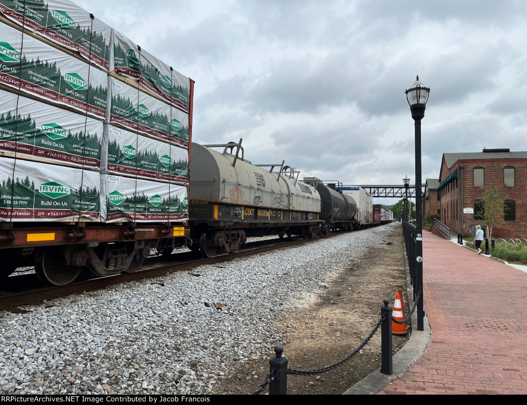 CSXT 498389
